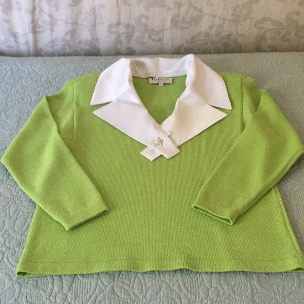 V neck hand knit sweater